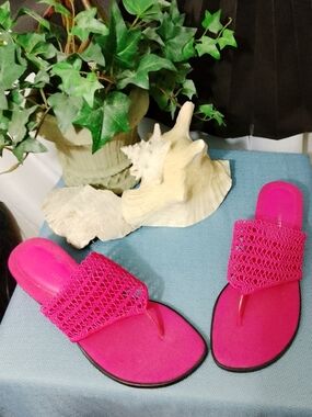 Karen Scott Hot Pink Crochet Slide Sandals